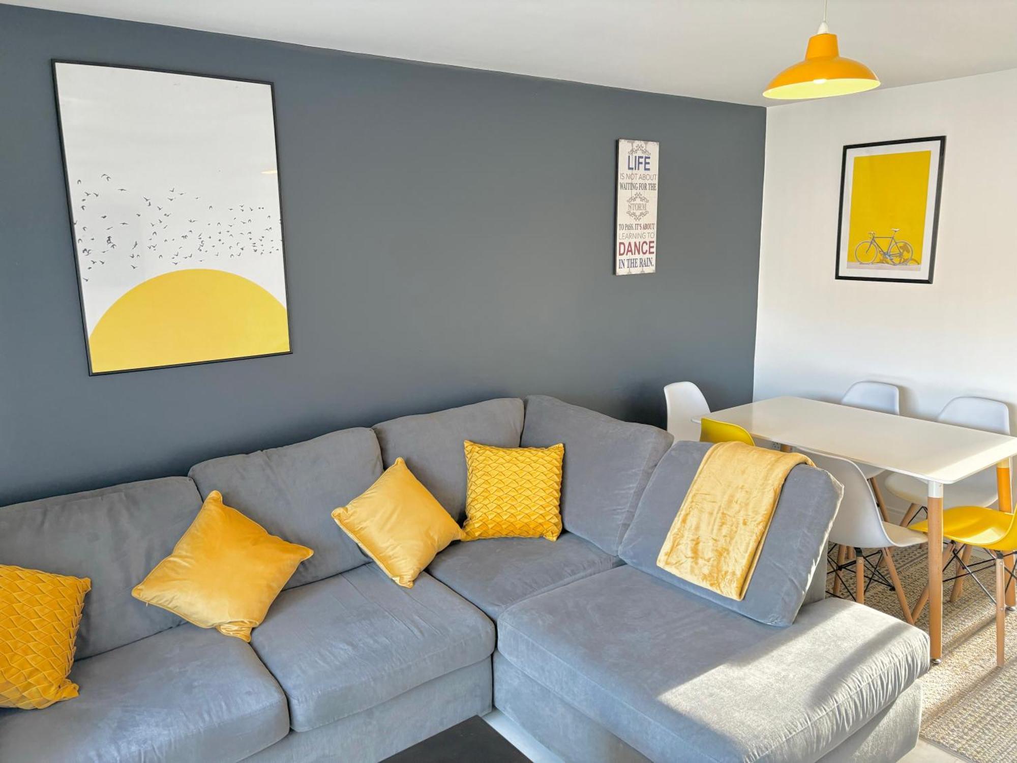 Ardenlee - Stylish 3 Bed Apt Close To City, Parking And Wifi Белфаст Екстер'єр фото