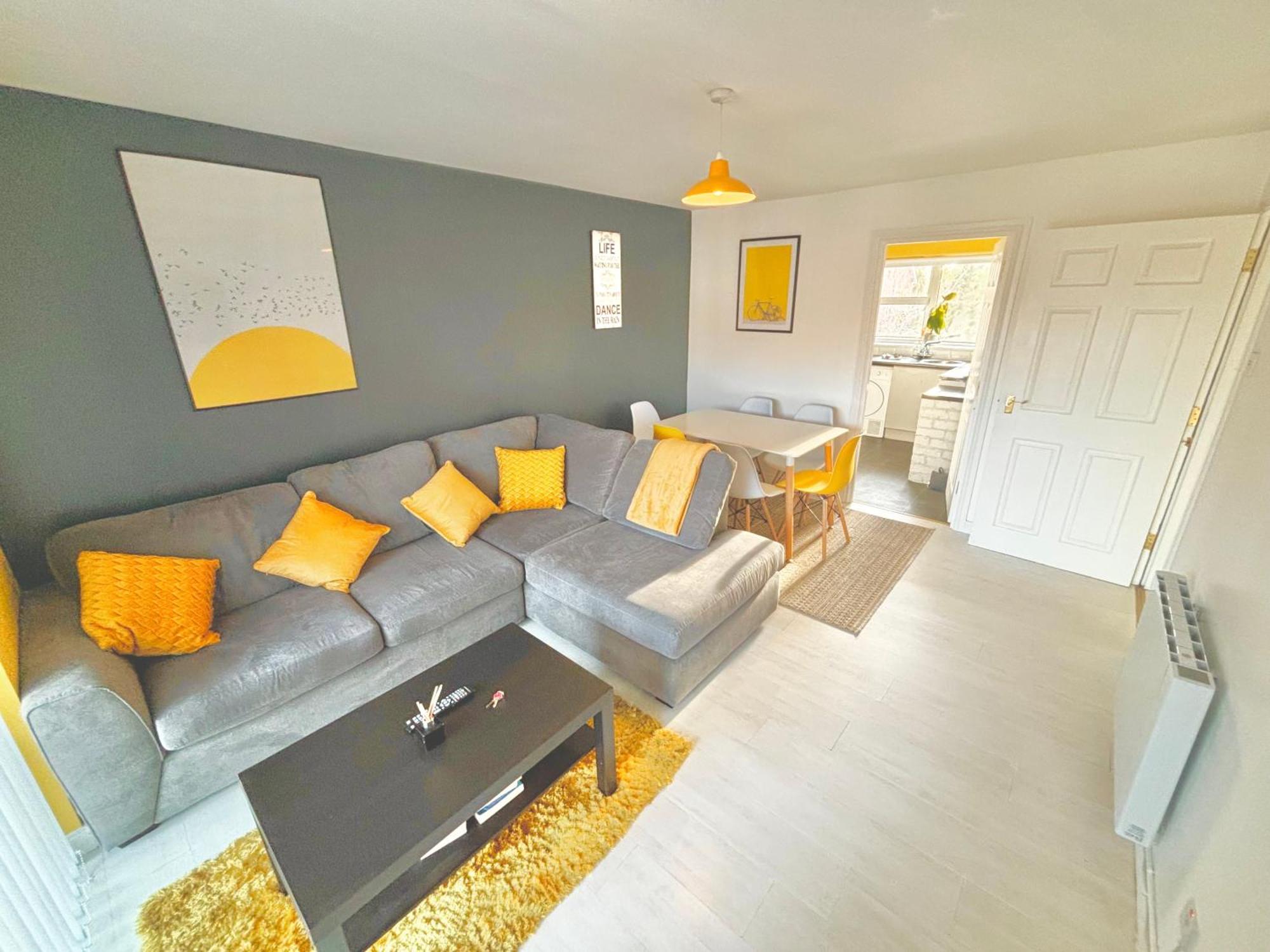 Ardenlee - Stylish 3 Bed Apt Close To City, Parking And Wifi Белфаст Екстер'єр фото